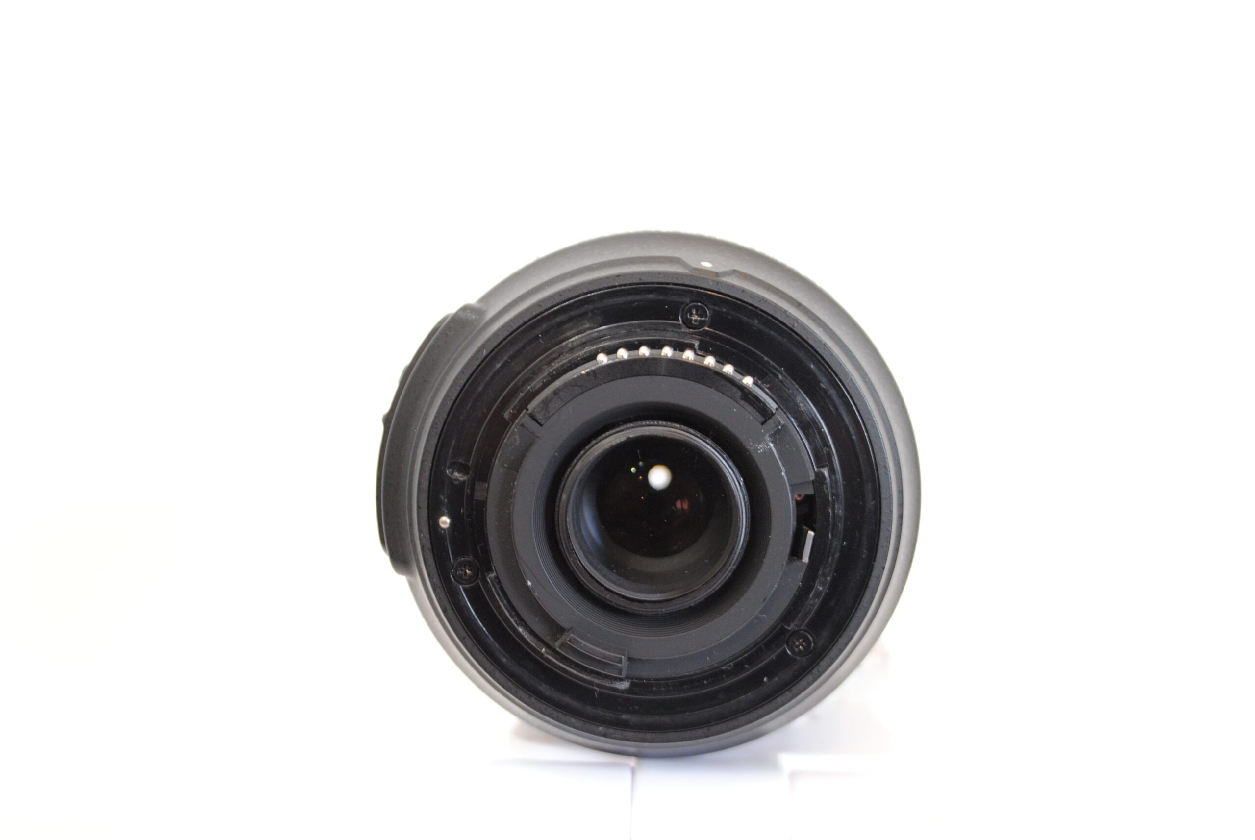 Nikon AF-S DX Nikkor 18-105mm f/3.5-5.6G ED VR lens