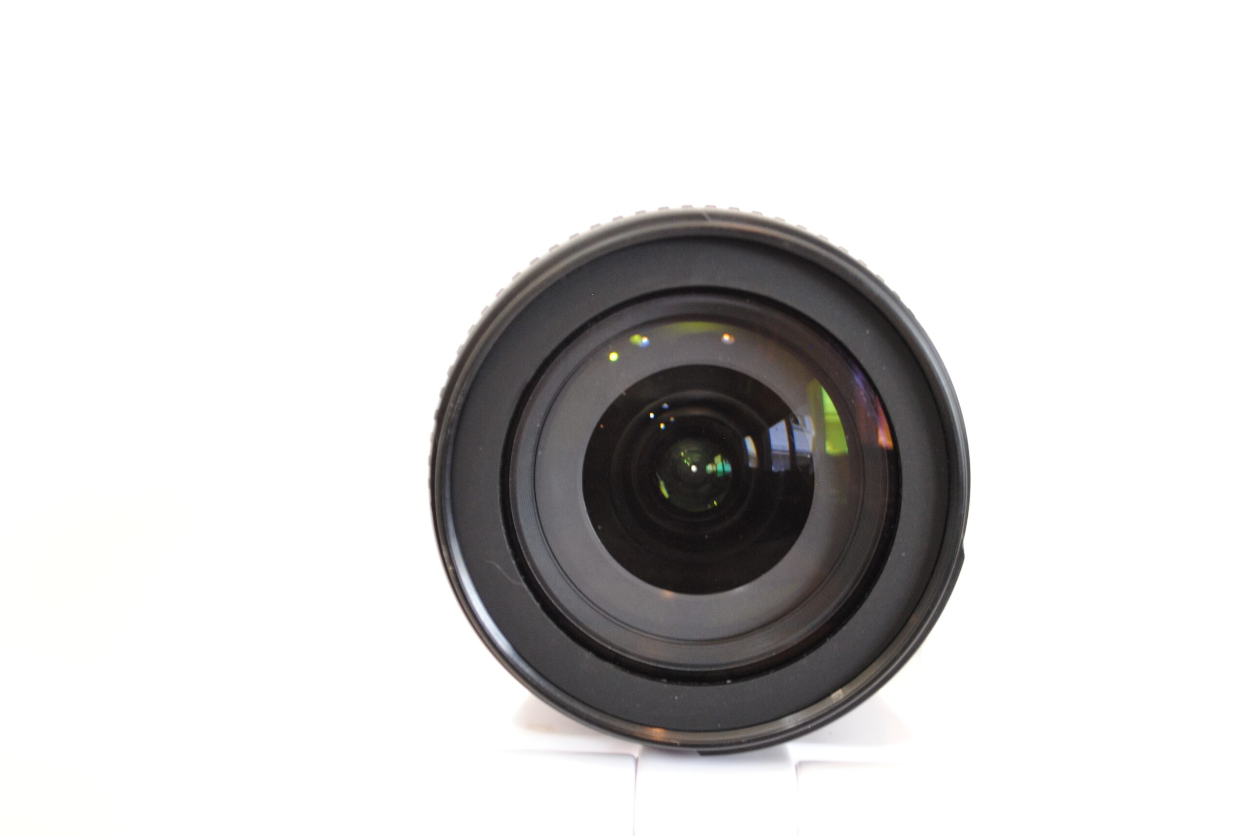 Nikon AF-S DX Nikkor 18-105mm f/3.5-5.6G ED VR lens