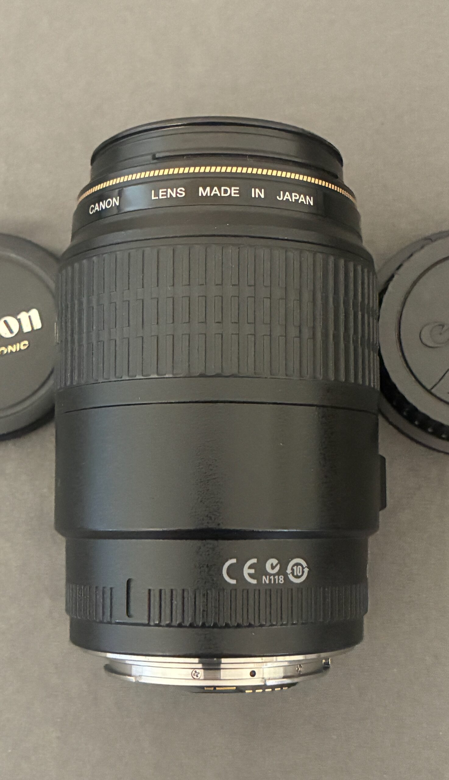 Canon 100mm macro lens
