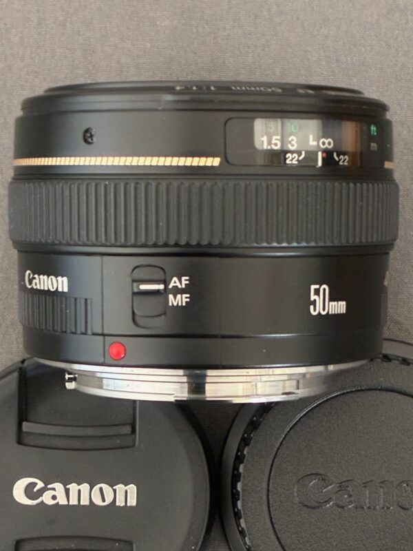 Canon EF 50mm f/1.4 USM prime lens — excellent condition, both caps included