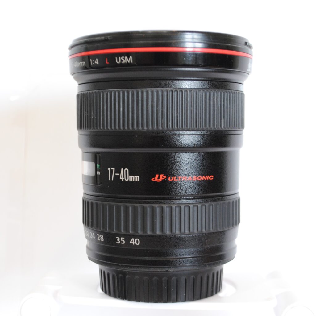 Canon EF 17-40mm