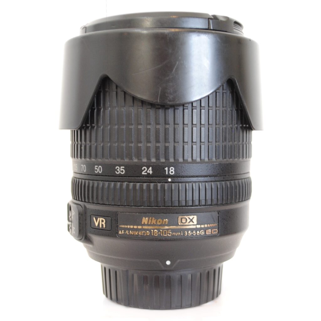 Nikon AF-S DX Nikkor 18-105mm f/3.5-5.6G ED VR lens