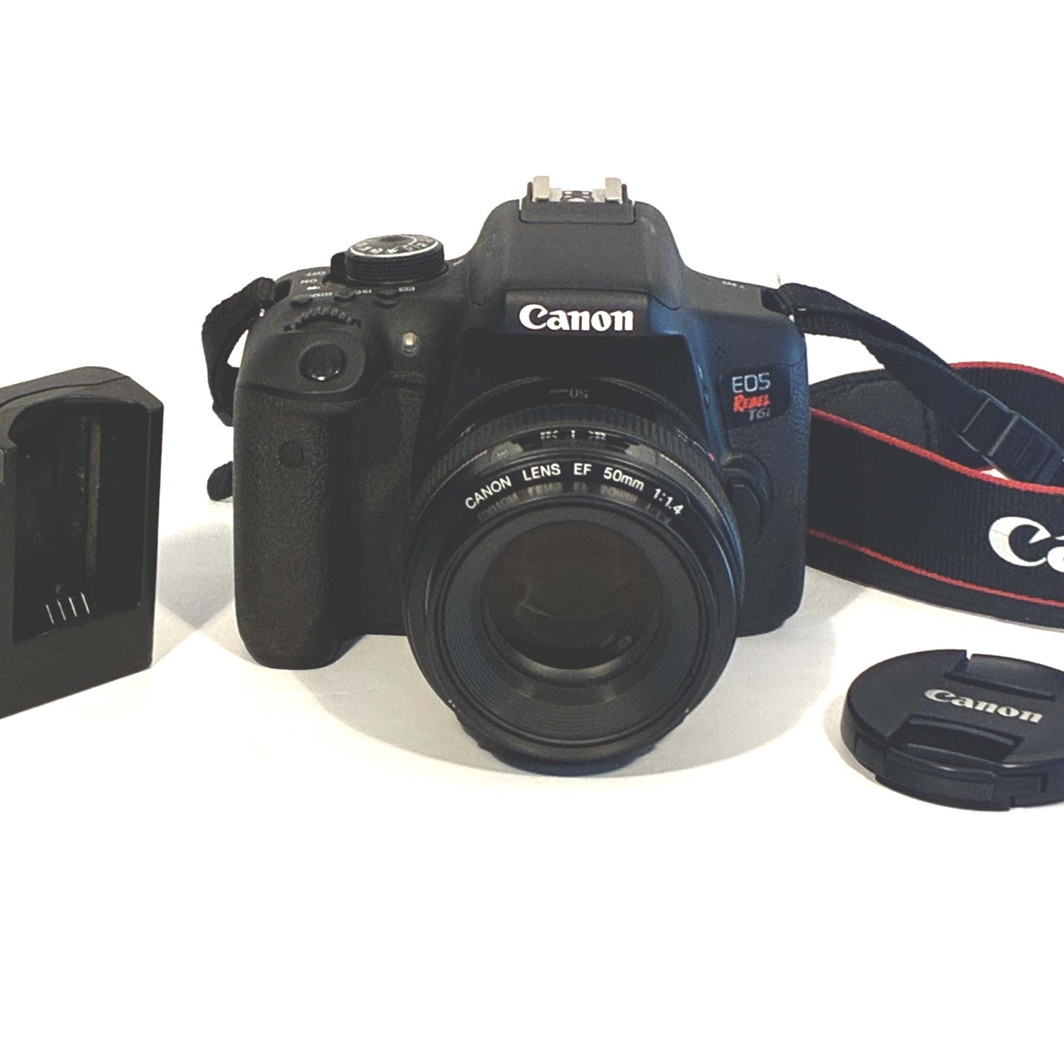 Used DSLR camera body tested and ready for sale at Good Used Cameras, Victoria BC