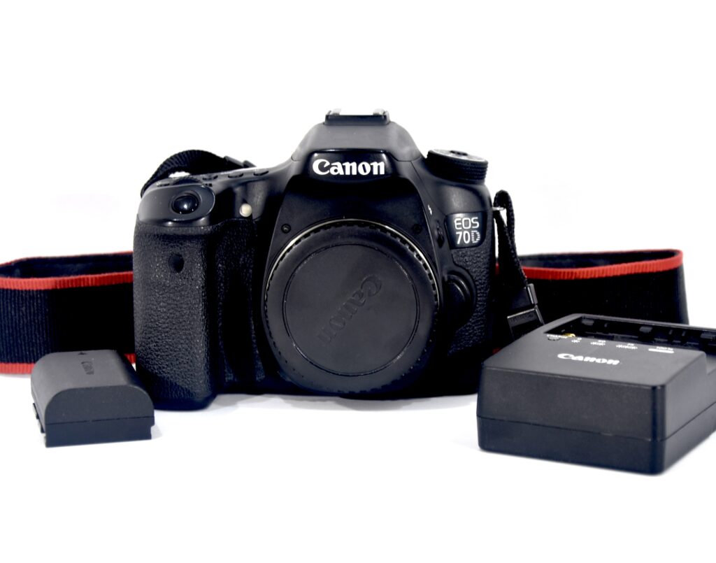 Canon EOS 70D - goodusedcameras.ca